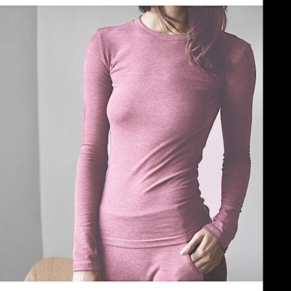 Lunya Restore Base Long Sleeve Tee in Pink M - Picture 11 of 11